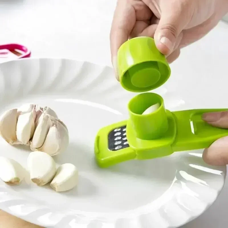 Kitchen Gadgets Green - Mini Tritatore d'Aglio Creativo, Pressa per