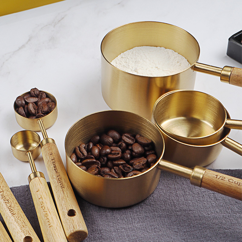 Kitchen Gadgets Gold - 4/8pcs misurini e cucchiai in legno