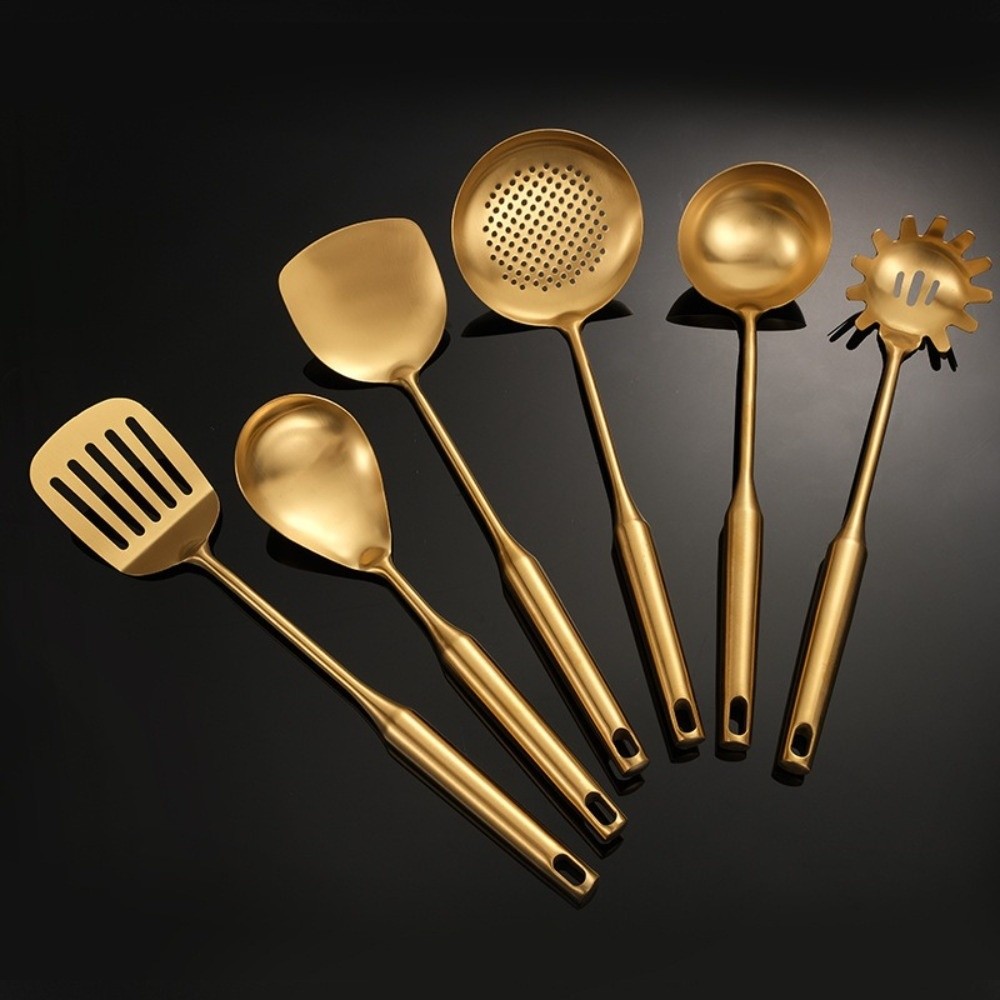 Set di Utensili da Cucina in A - Kitchen Gadgets Gold recensione e prezzo