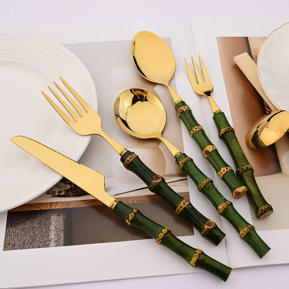 Set di posate in bambù verde d - Kitchen Gadgets Green recensione e prezzo