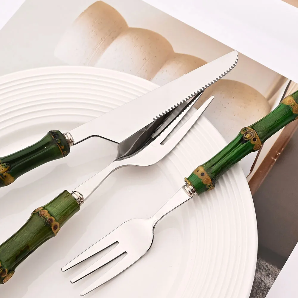 Set di posate in bambù verde d - Kitchen Gadgets Green recensione e prezzo